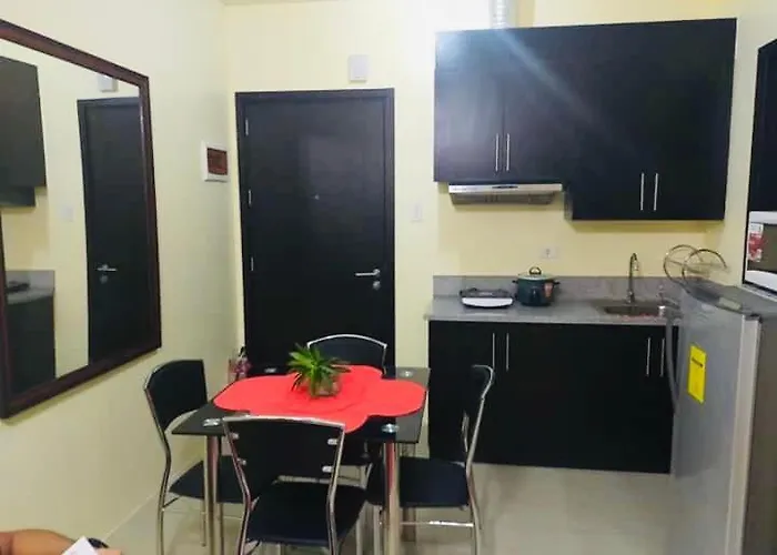 Hostel The Rochester Gardens *