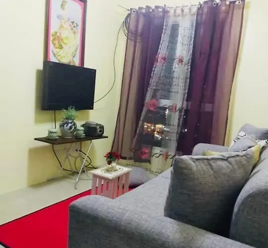 Hostel The Rochester Gardens Manila
